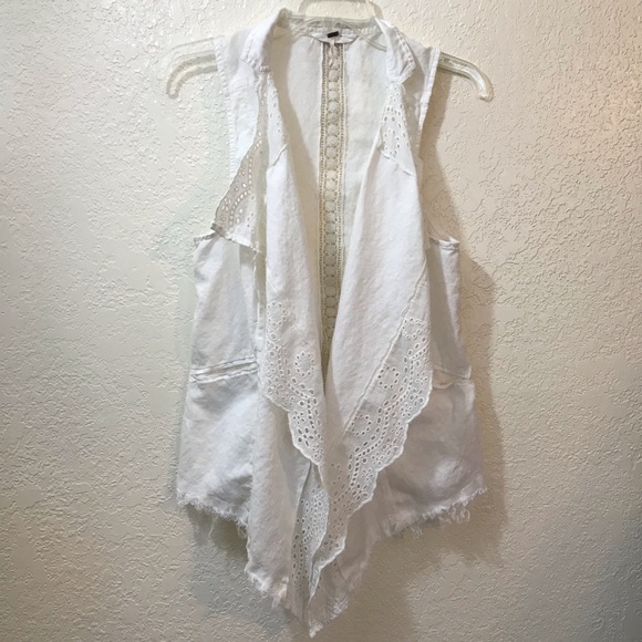 Free People Jackets & Blazers - Free People vest size XS